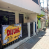 RUMAH DI KOTA SURABAYA - WOFF872-3