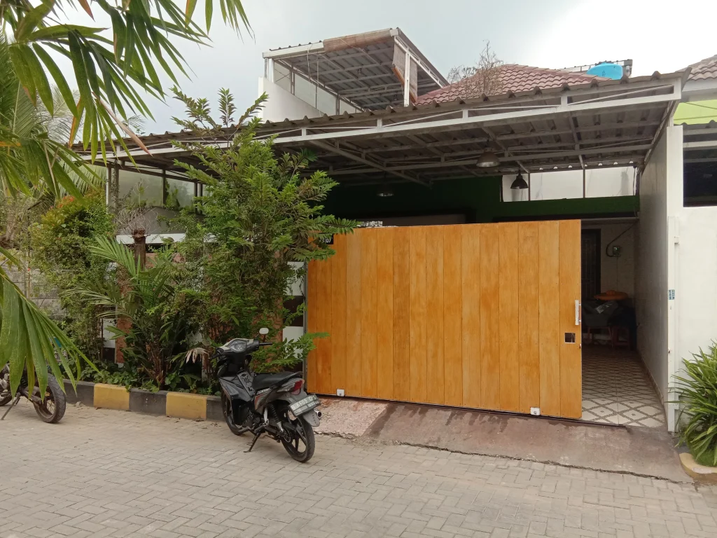 RUMAH DI KAB. TANGERANG - JTII02-9