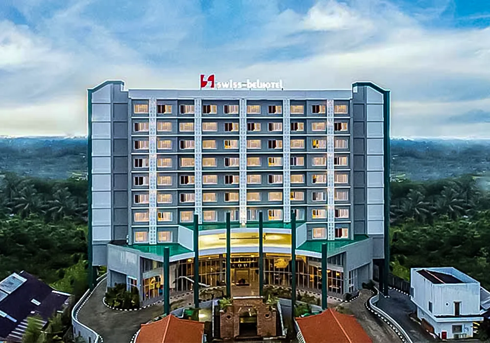 Hotel Strategis di Pusat Kota Pangkalpinang NPL411-1