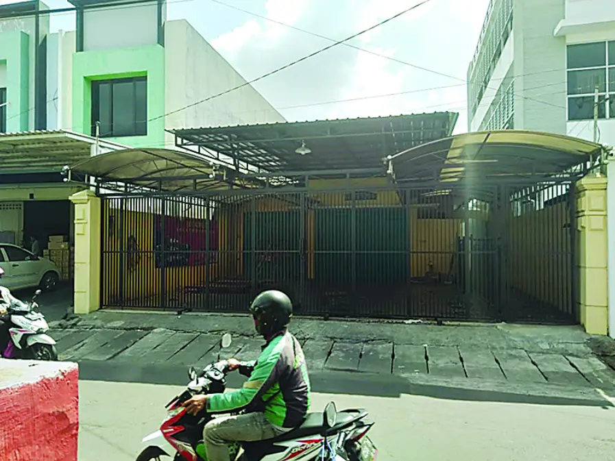 Rumah di Kutisari - Surabaya NPL422-6