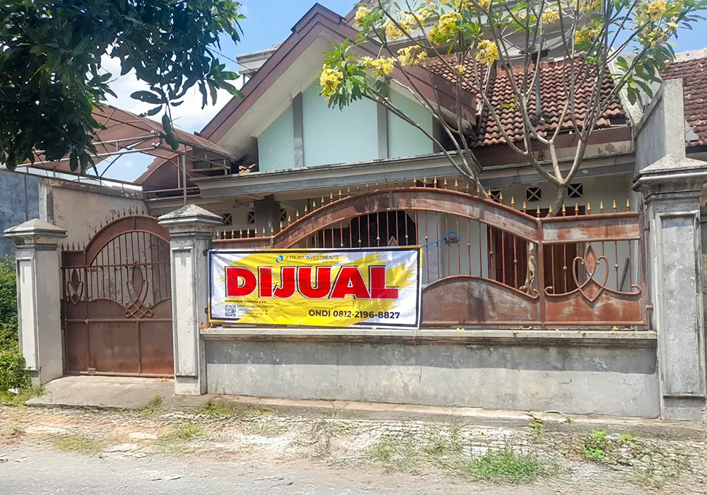 RUMAH DI KAB. TULUNGAGUNG - NPL887-2