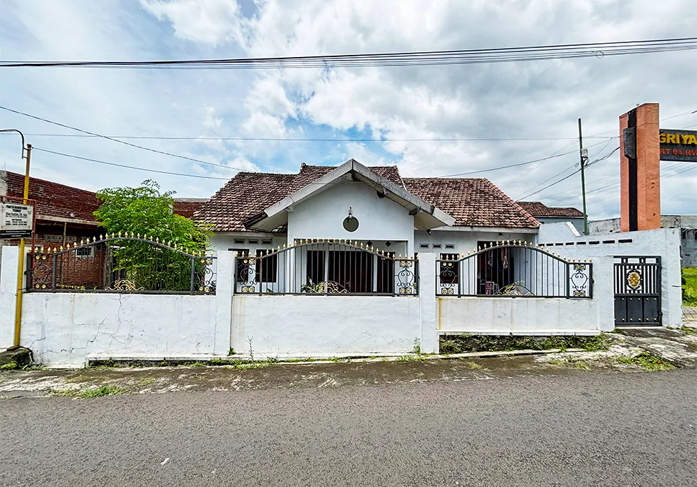 RUMAH DI KAB. MALANG - WOFF200-1