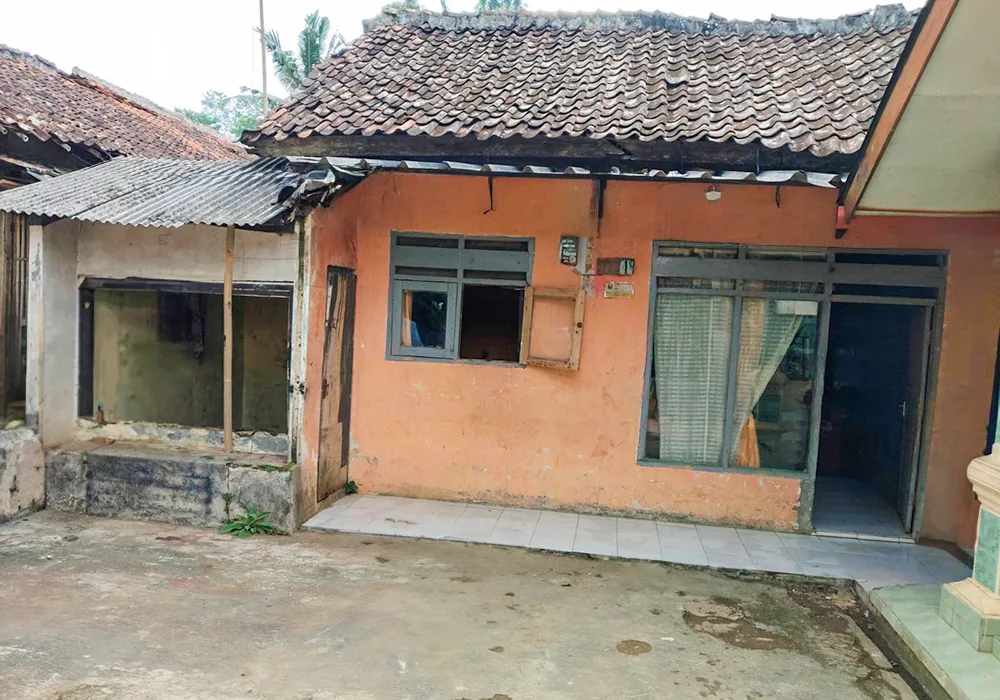 RUMAH DI KAB. SUKABUMI - WOFF405-1