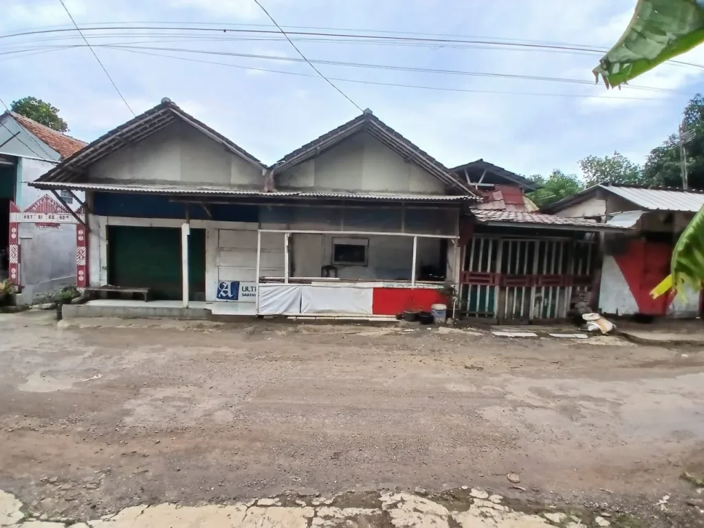 RUMAH DI KAB. CIREBON - WOFF4279-1