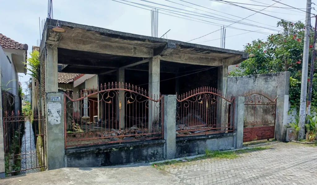 RUKO DI KAB. LOMBOK BARAT - WOFF4995-2