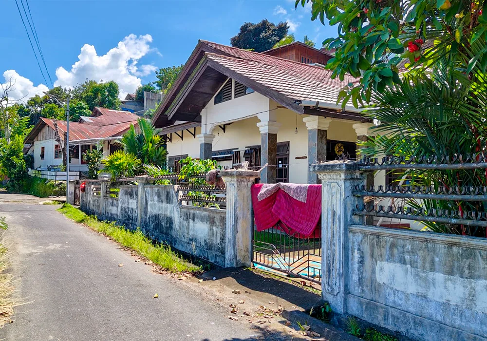 RUMAH DI KOTA MANADO - WOFF4998-1