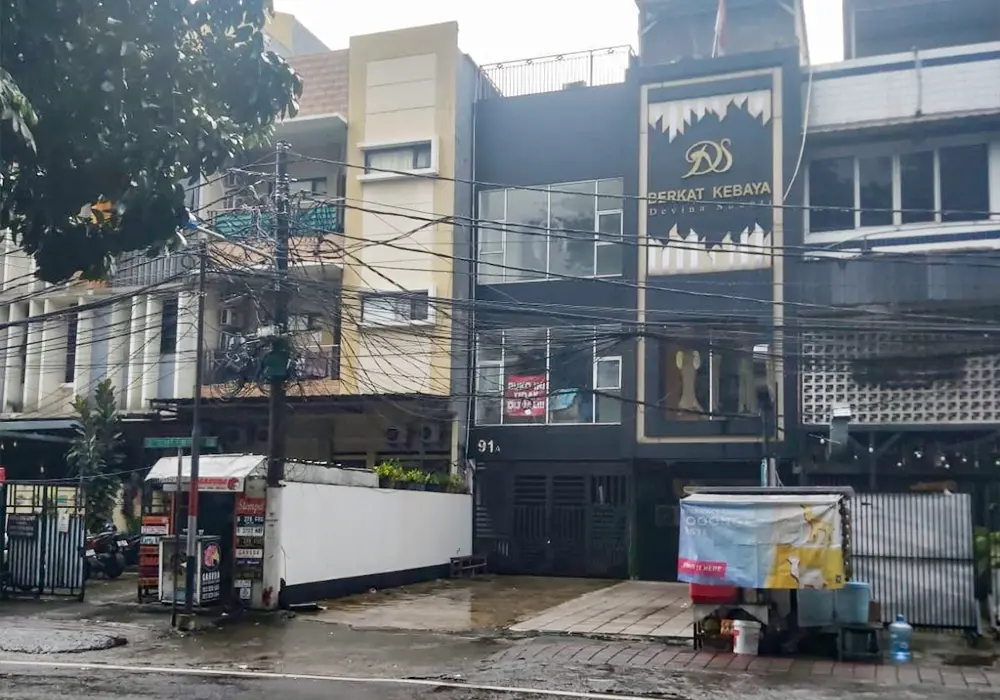 RUKO DI KOTA JAKARTA SELATAN - WOFF5100-1