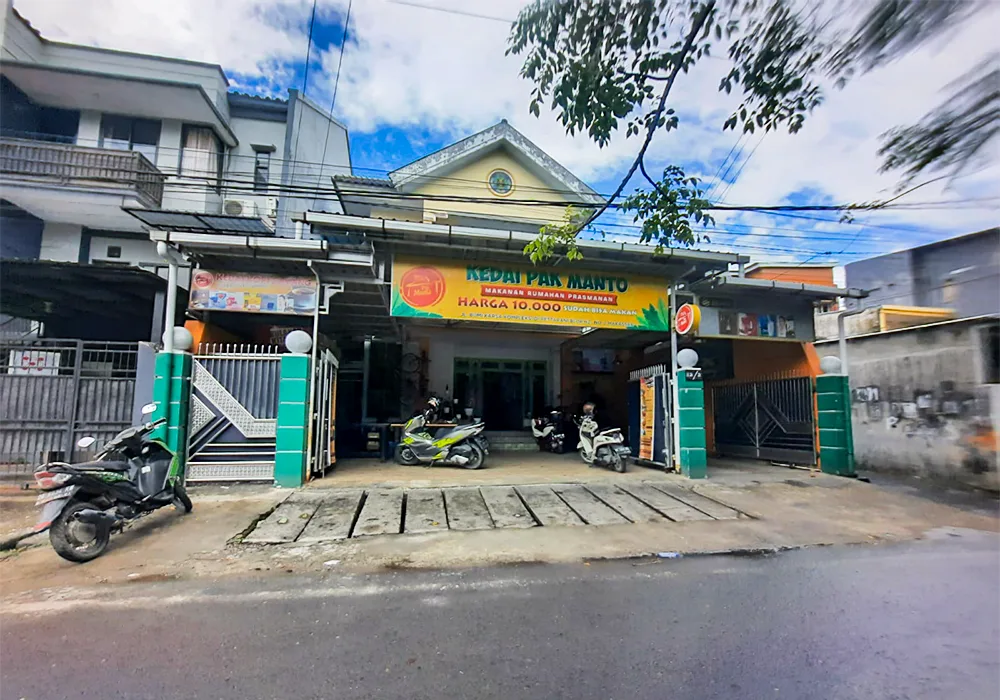 RUMAH DI KOTA MAKASSAR - WOFF5108-1