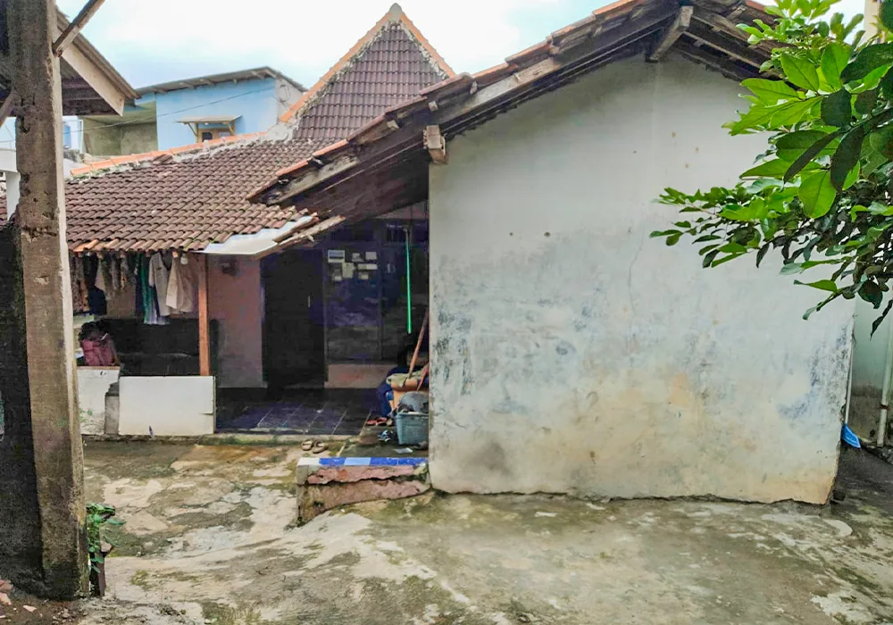 RUMAH DI KOTA DEPOK - WOFF736-1