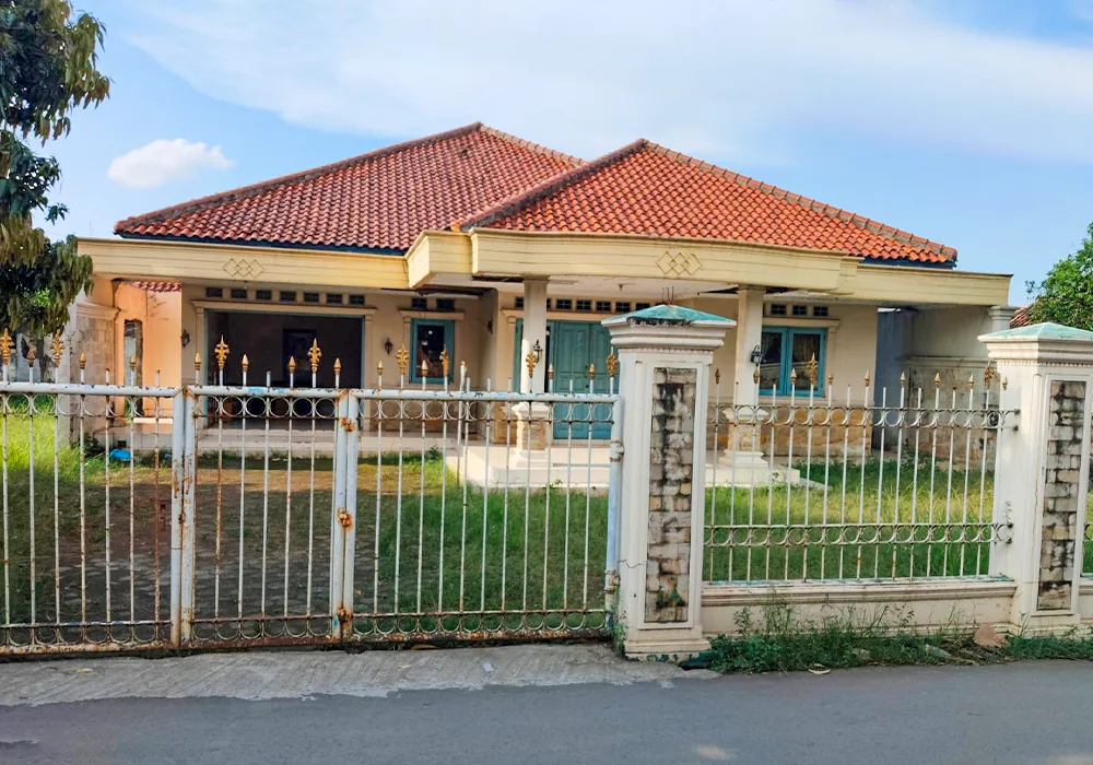 RUMAH DI KAB. KARAWANG - WOFF821-1