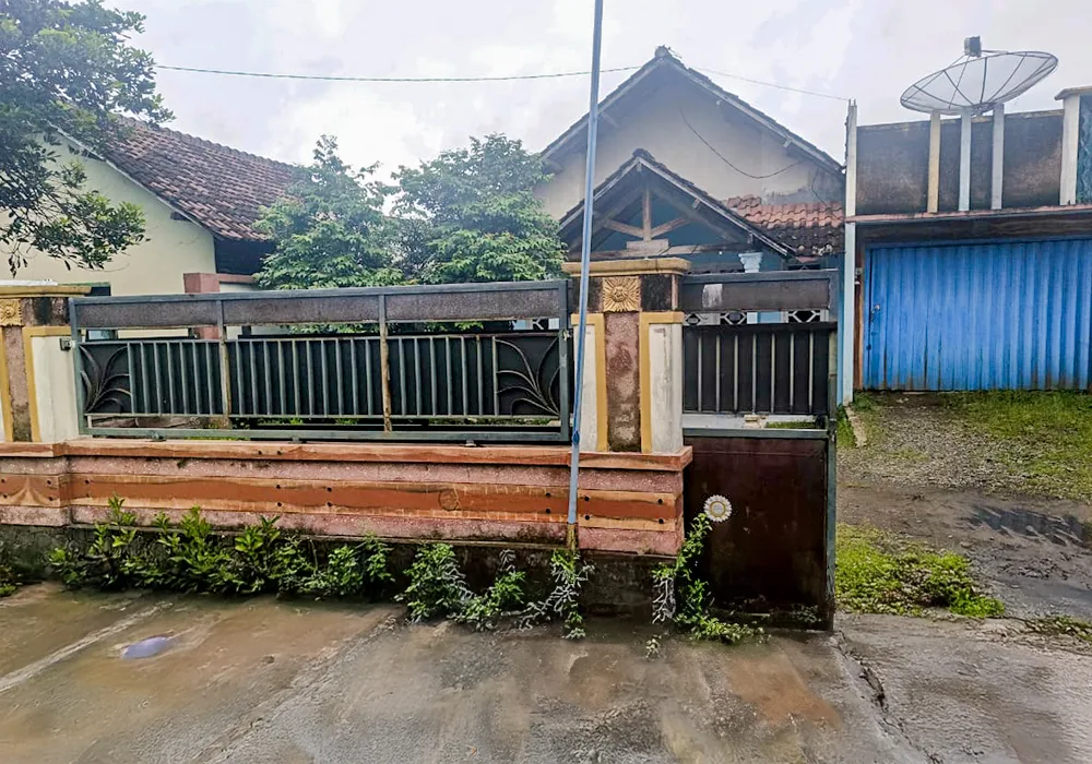 RUMAH DI KAB. MOJOKERTO - WOFF826-1